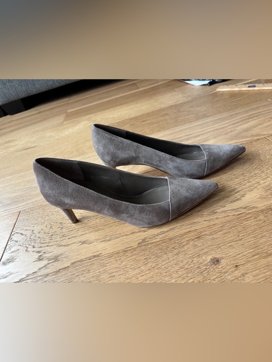 Jigsaw Shoes - Jigsaw made in italy leather suede pumps gray womens 37/7